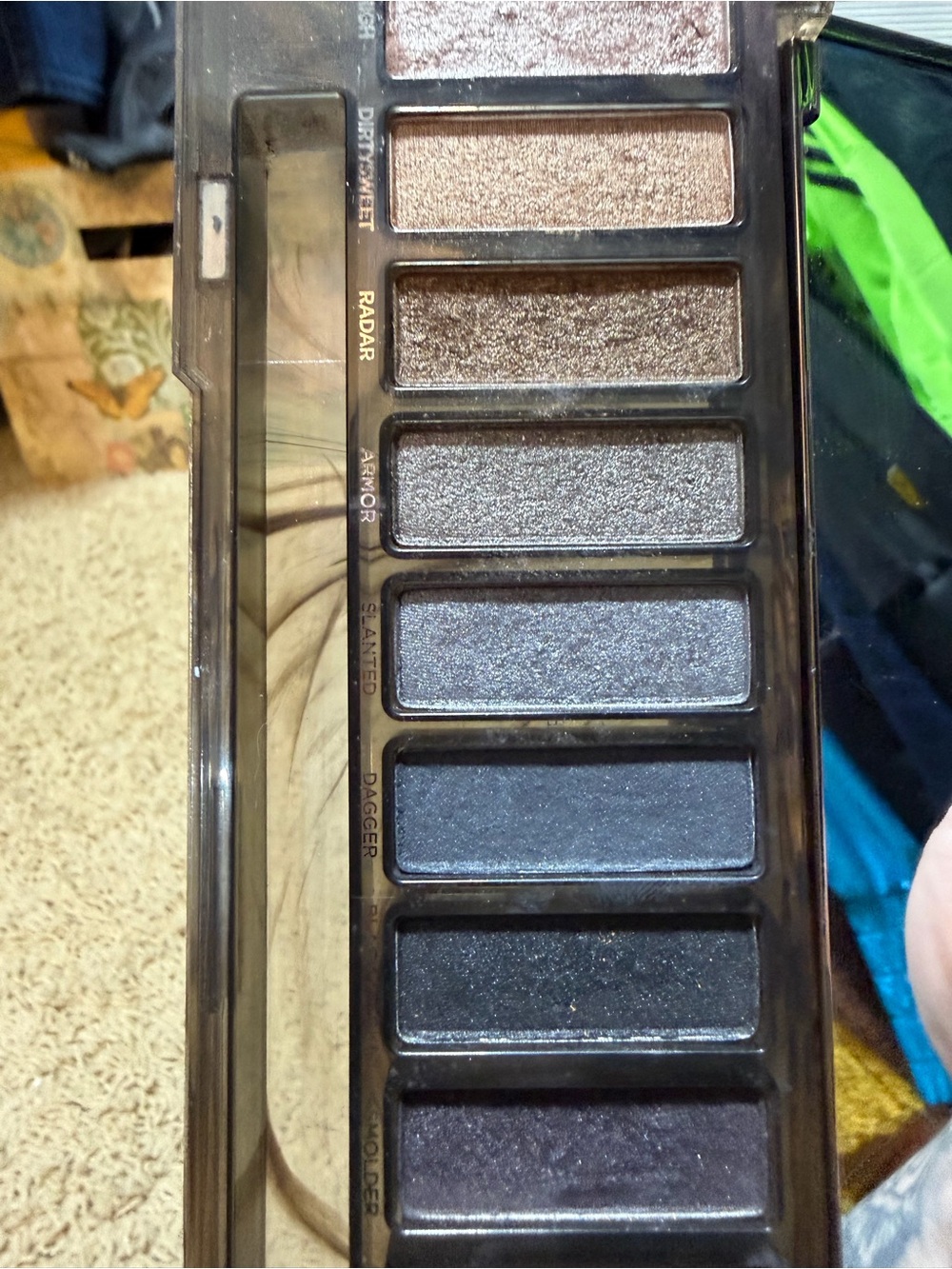 Urban Decay NAKED Smoky Eyeshadow Palette - Picture 5 of 7